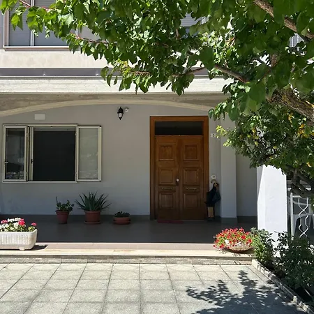 Il Melograno Alojamento de Acomodação e Pequeno-almoço Roccacasale